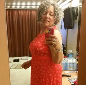 Meet your Posher, Carolyn